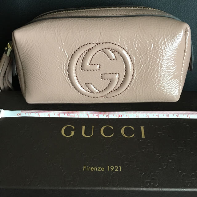 Gucci(グッチ)のGUCCIポーチ 正規品 レディースのファッション小物(ポーチ)の商品写真