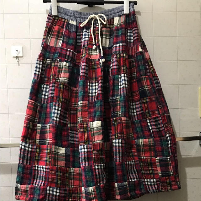 CUBE SUGAR(キューブシュガー)のパッチワークチェックスカート レディースのスカート(ロングスカート)の商品写真