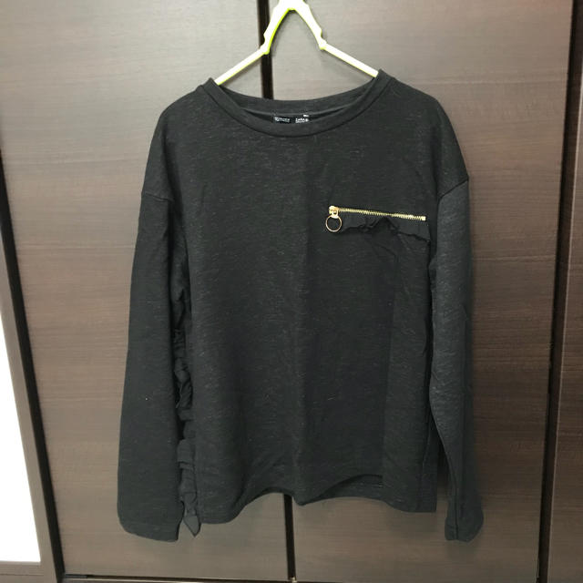 ZARA(ザラ)のZARA フリルトレーナー レディースのトップス(トレーナー/スウェット)の商品写真