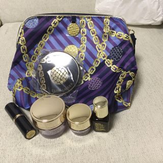 エスティローダー(Estee Lauder)の新品未使用(コフレ/メイクアップセット)