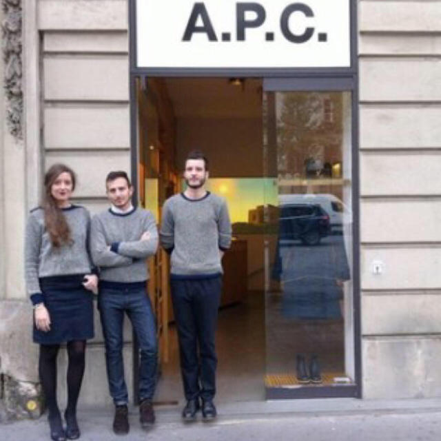 クリーニング済み美品 A.P.C. セーター