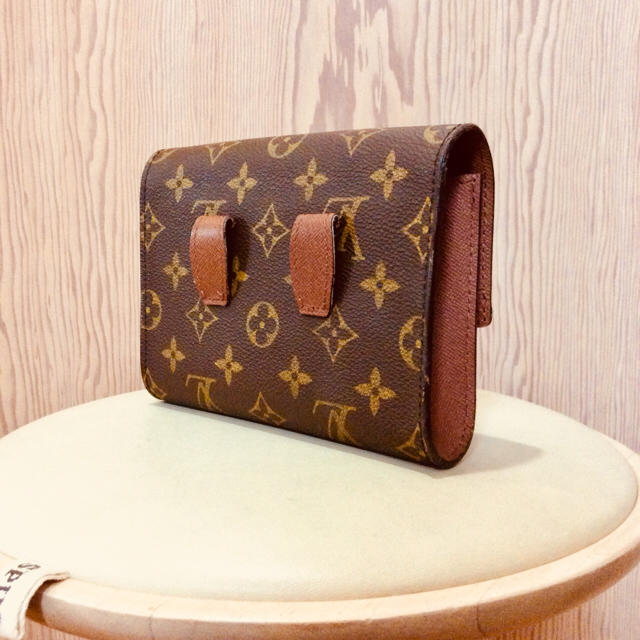 LOUIS VUITTON(ルイヴィトン)の【LOUIS VUITTON 】アルシュ ウェストポーチ モノグラム レディースのファッション小物(ポーチ)の商品写真