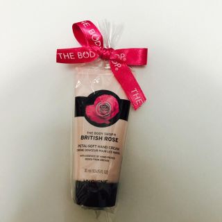 ザボディショップ(THE BODY SHOP)の【新品】THE BODY SHOPハンドクリーム BRITISH ROSE(ハンドクリーム)