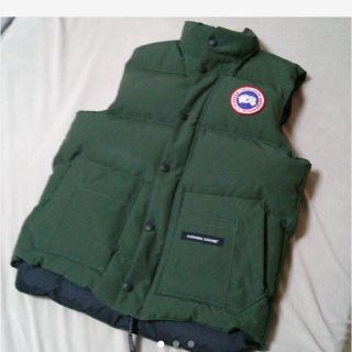 カナダグース(CANADA GOOSE)のポン様専用 カナダグースベストカーキ (ダウンベスト)