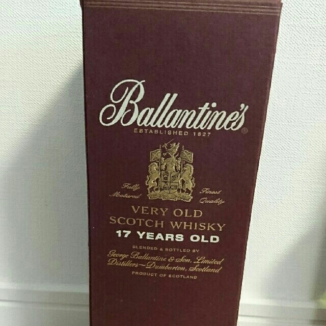 (Yumi様専用)【Ballantine's】バランタイン 17年 未開栓 食品/飲料/酒の酒(ウイスキー)の商品写真