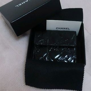 シャネル(CHANEL)のほぼ未使用☆シャネル ２つ折り財布(財布)