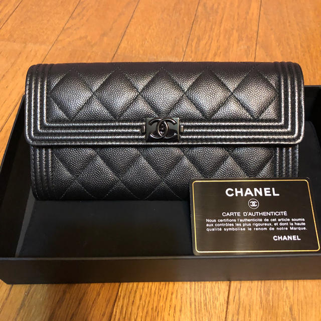 CHANEL(シャネル)の新品同様  シャネル長財布 レディースのファッション小物(財布)の商品写真