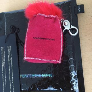 peaceminusone ファーケースメンズ