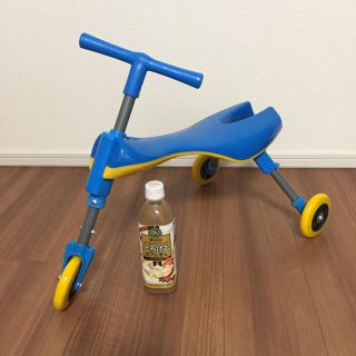 【新品】折りたたみ式 三輪車 ブルー(三輪車)