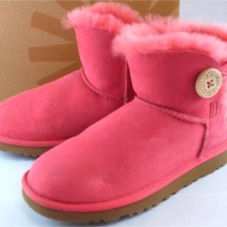 アグ(UGG)のUGG ピンク ベリーボタンミニ 美品(ブーツ)