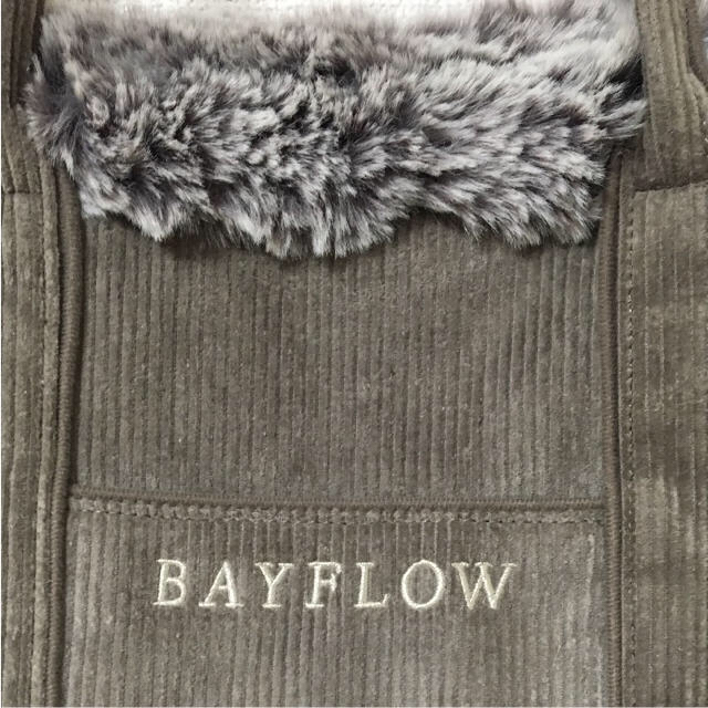 BAYFLOW(ベイフロー)のベイフロー トートバッグ グレー ファー レディースのバッグ(トートバッグ)の商品写真