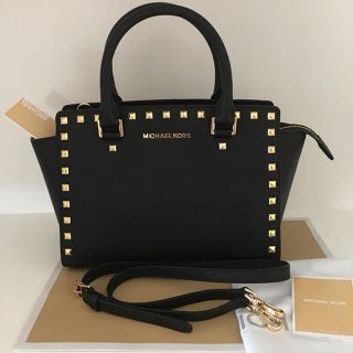 マイケルコース(Michael Kors)のyuk♡co様お取り置き 新品未使用  セルマ  スタッズ  ミディアム(ショルダーバッグ)