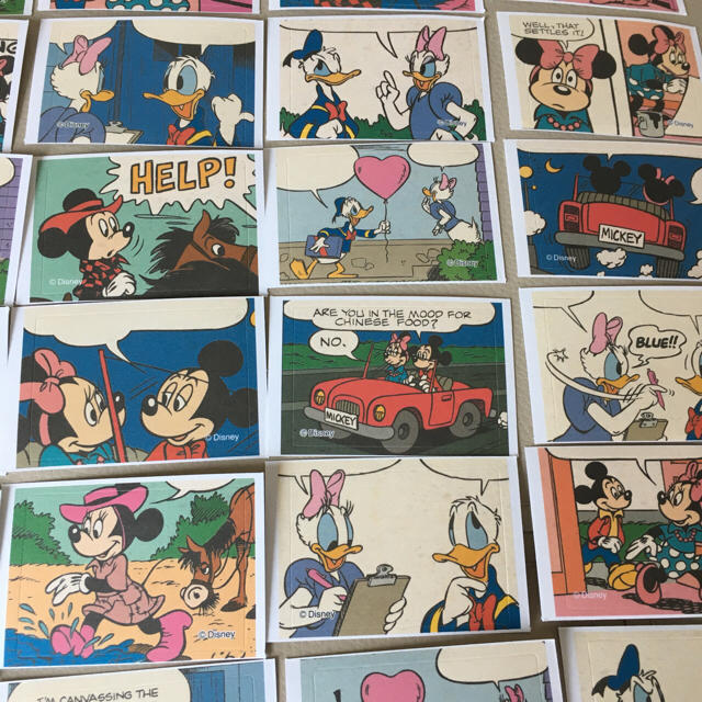 Disney(ディズニー)のディズニーコミック ラベルステッカー12枚セット✕2セット ハンドメイドの文具/ステーショナリー(しおり/ステッカー)の商品写真