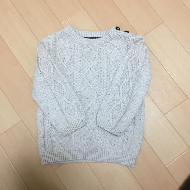 H&M(エイチアンドエム)のH&M ニット 74センチ キッズ/ベビー/マタニティのベビー服(~85cm)(ニット/セーター)の商品写真