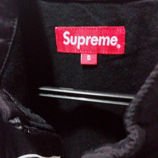 Supreme(シュプリーム)のsupreme ジャケット Ｓ メンズのジャケット/アウター(ナイロンジャケット)の商品写真