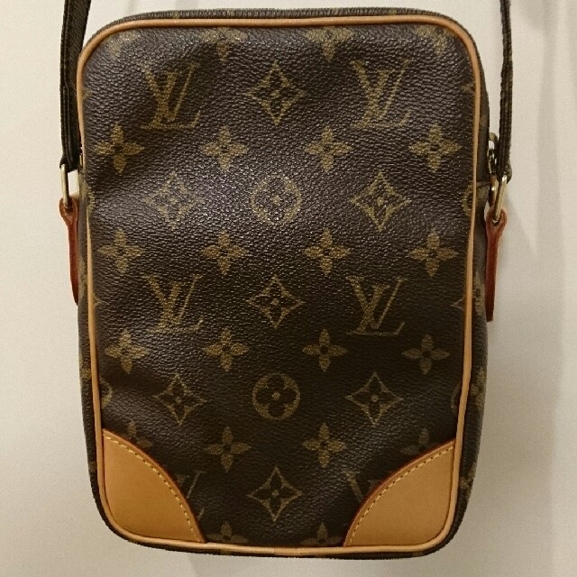 LOUIS VUITTON(ルイヴィトン)のルイヴィトン ダヌーブ レディースのバッグ(ショルダーバッグ)の商品写真