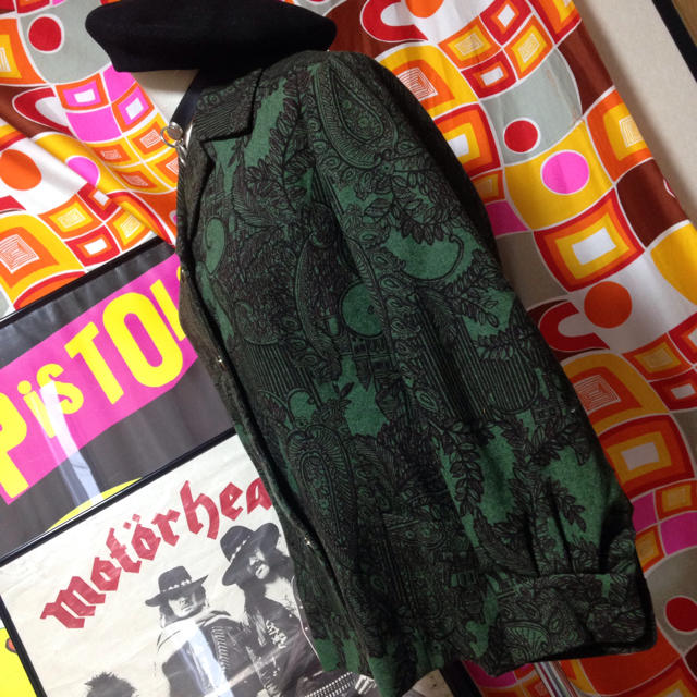 70's vintage ペイズリー 総柄 グリーン ジャケット レディースのジャケット/アウター(テーラードジャケット)の商品写真