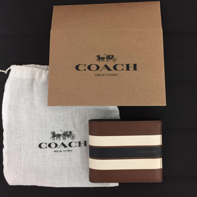 COACH(コーチ)のCOUCHメンズ 二つ折り財布 メンズのファッション小物(折り財布)の商品写真