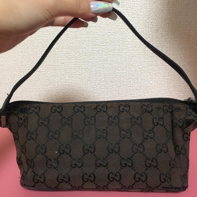 Gucci(グッチ)のGUCCI メイクポーチ レディースのファッション小物(ポーチ)の商品写真