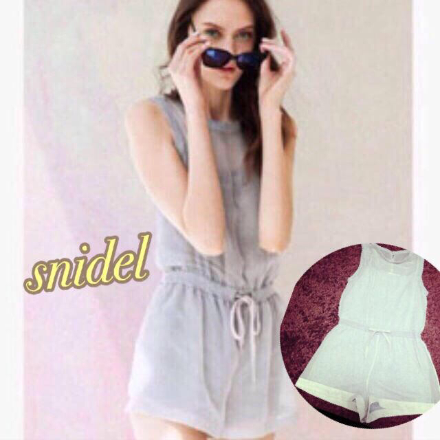 SNIDEL(スナイデル)の限定お値下げ♡snidel レディースのパンツ(サロペット/オーバーオール)の商品写真