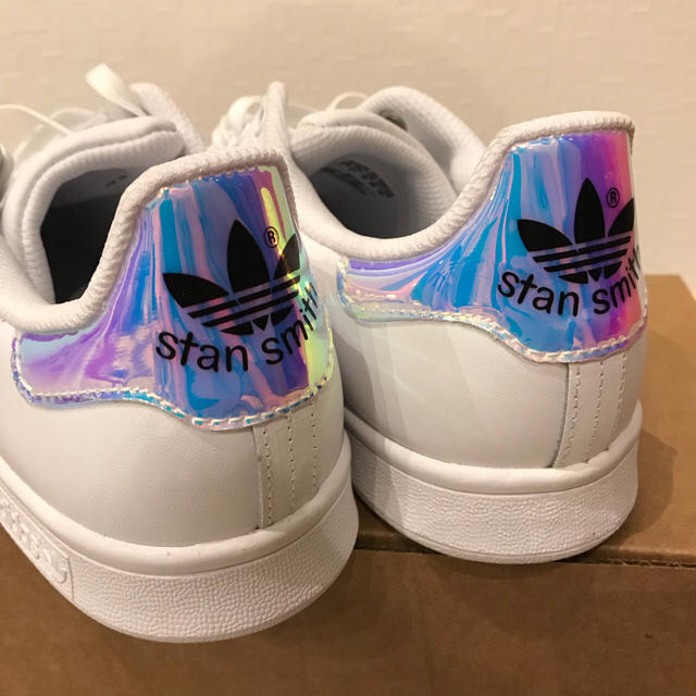 新品 adidas  stansmith  Hologram