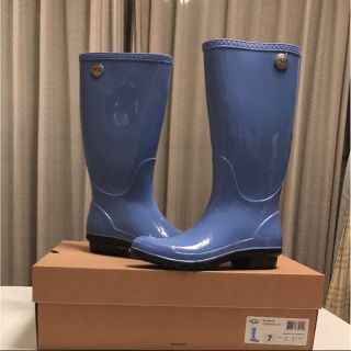 アグ(UGG)の新品未使用 アグ レインブーツ インソール付き(レインブーツ/長靴)