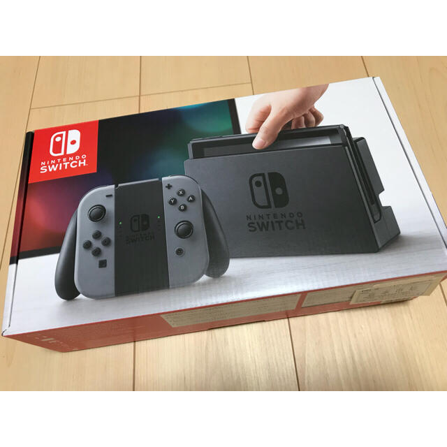 Nintendo Switch(ニンテンドースイッチ)のNintendo Switch グレー  エンタメ/ホビーのゲームソフト/ゲーム機本体(家庭用ゲーム機本体)の商品写真