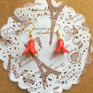 タコさんウインナーピアス ハンドメイド(ピアス)