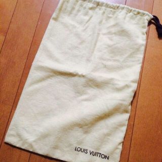 ルイヴィトン(LOUIS VUITTON)のLOUIS VUITTON バックケース(ポーチ)