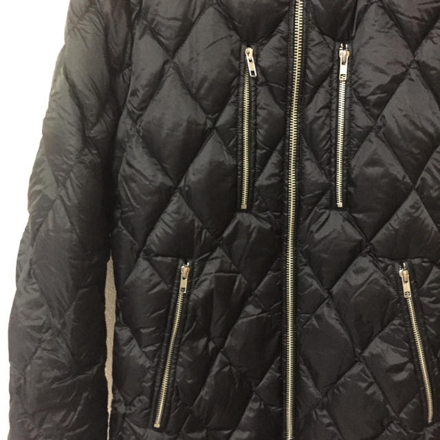 DIESEL(ディーゼル)の美品 ディーゼル キルティングダウンコート ブラック S レディースのジャケット/アウター(ダウンコート)の商品写真