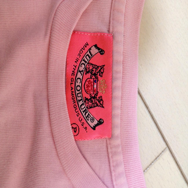 Juicy Couture(ジューシークチュール)のジューシークチュールティシャツ レディースのトップス(Tシャツ(半袖/袖なし))の商品写真