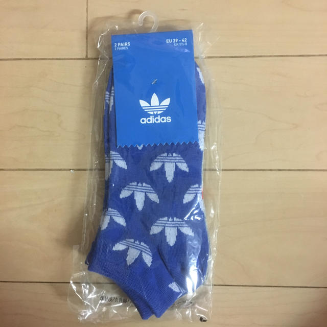 adidas(アディダス)の24-26㎝ アディダス オリジナルス ソックス 2P レディースのレッグウェア(ソックス)の商品写真