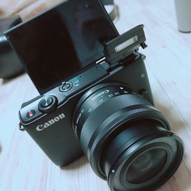 Canon EOS M10 ブラック