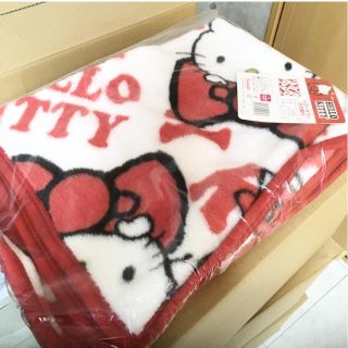 びっくり さま 専用 新品 ハローキティ ひざ掛け 毛布 キティ ちゃん