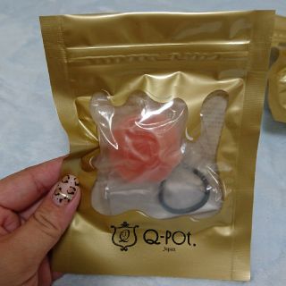 キューポット(Q-pot.)の新品未使用 Qpot ヘアゴム ローズ バラ ピンク(ヘアゴム/シュシュ)