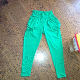 グリーン♡サルエルパンツ(サルエルパンツ)