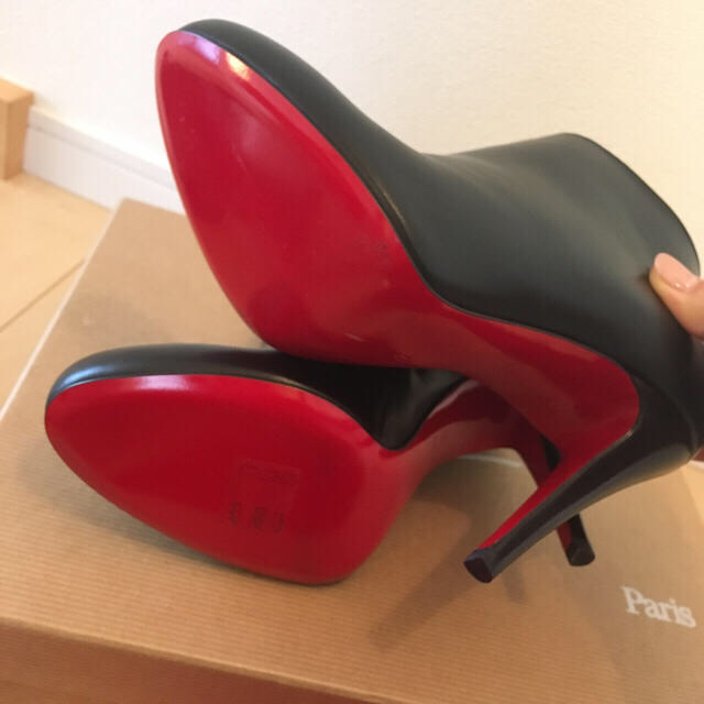 新品❤️ ルブタン ショートブーツ 36.5