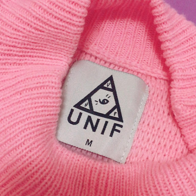 UNIF(ユニフ)のUNIF ニットセーター レディースのトップス(ニット/セーター)の商品写真