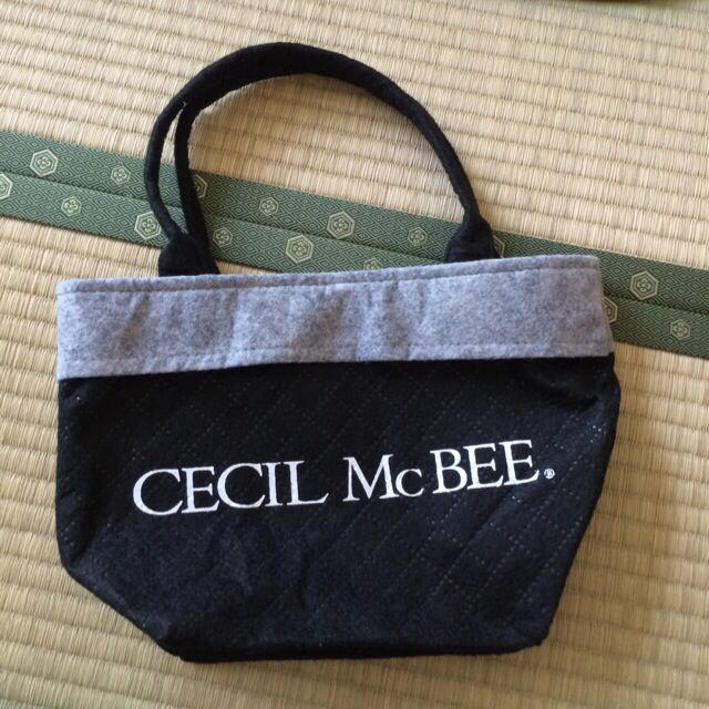 CECIL McBEE(セシルマクビー)のりおさん専用♡ レディースのバッグ(ショップ袋)の商品写真