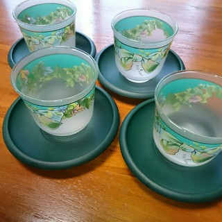 ユキトリイインターナショナル(YUKI TORII INTERNATIONAL)のユミトリイ例茶碗ガラスセット茶托付き4客(グラス/カップ)