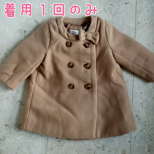 babyGAP(ベビーギャップ)の美品 70サイズ リボンコート GAP ベージュ ベビー服 キッズ/ベビー/マタニティのベビー服(~85cm)(ジャケット/コート)の商品写真