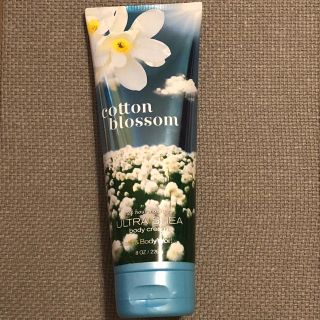 バスアンドボディーワークス(Bath & Body Works)の Bath& Body Works ボディークリーム(ボディクリーム)