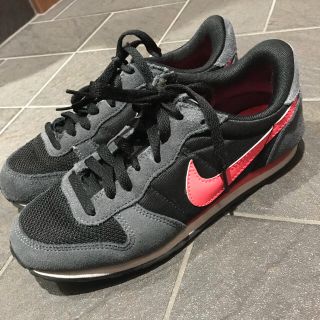 ナイキ(NIKE)のナイキ スニーカー ジニコ 23.5cm(スニーカー)