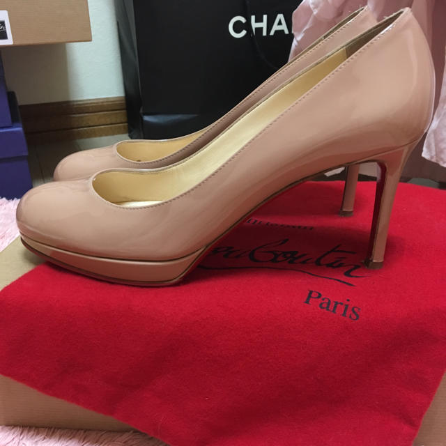 Christian Louboutin(クリスチャンルブタン)の24h限定値下げ ルブタン new simple pump 85mm 38.5 レディースの靴/シューズ(ハイヒール/パンプス)の商品写真