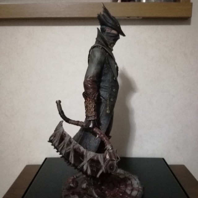 Bloodborne の通販 By トクエ S Shop ラクマ 狩人 ハンター 1 6スケール スタチュー Newお得 Rslfreight Com