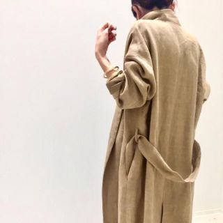 アパルトモンドゥーズィエムクラス(L'Appartement DEUXIEME CLASSE)のアパルトモン Lisiere Linen Robe Coat(ロングコート)