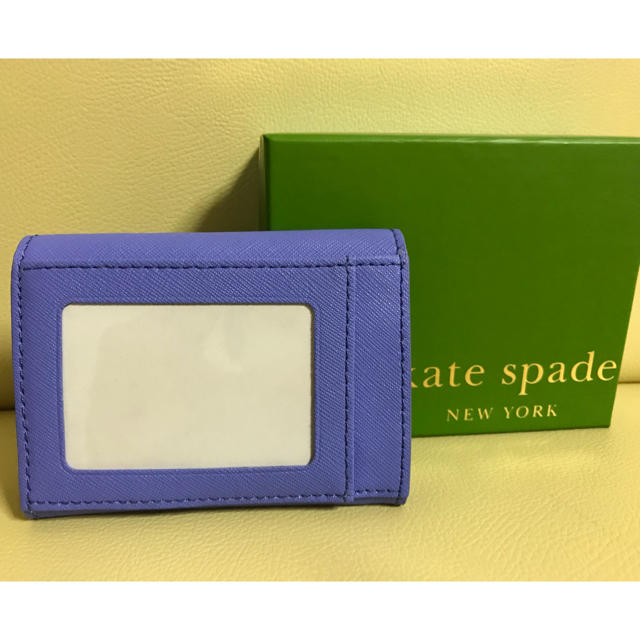 kate spade new york(ケイトスペードニューヨーク)のkate spade パスケース レディースのファッション小物(名刺入れ/定期入れ)の商品写真