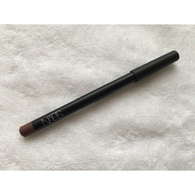 NARS(ナーズ)のNARS  プレシジョンリップライナー 9095 ★箱あり★ブラウンリップ コスメ/美容のベースメイク/化粧品(リップライナー)の商品写真