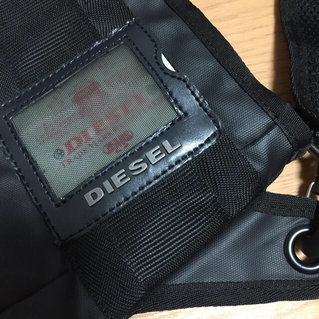 DIESEL(ディーゼル)のディーゼル ナイロンバッグ レディースのバッグ(メッセンジャーバッグ)の商品写真
