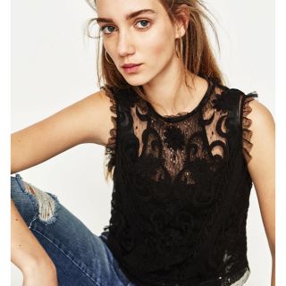 ザラ(ZARA)の本日限定お値下げ❗️魅せる大人のレース♡ZARA 新品 レーストップス(シャツ/ブラウス(半袖/袖なし))